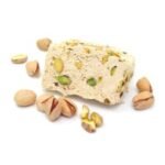 حلاوة طحينية بالمكسرات