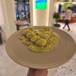 ميني بان كيك بيستاشيو (12 قطعة )